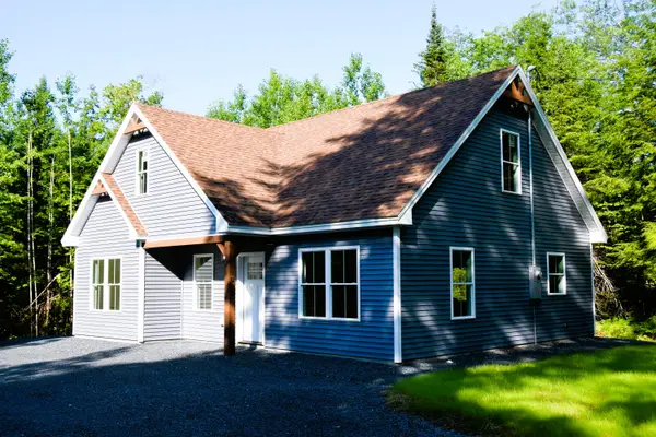 32 East Shore Road, Embden, ME 04958