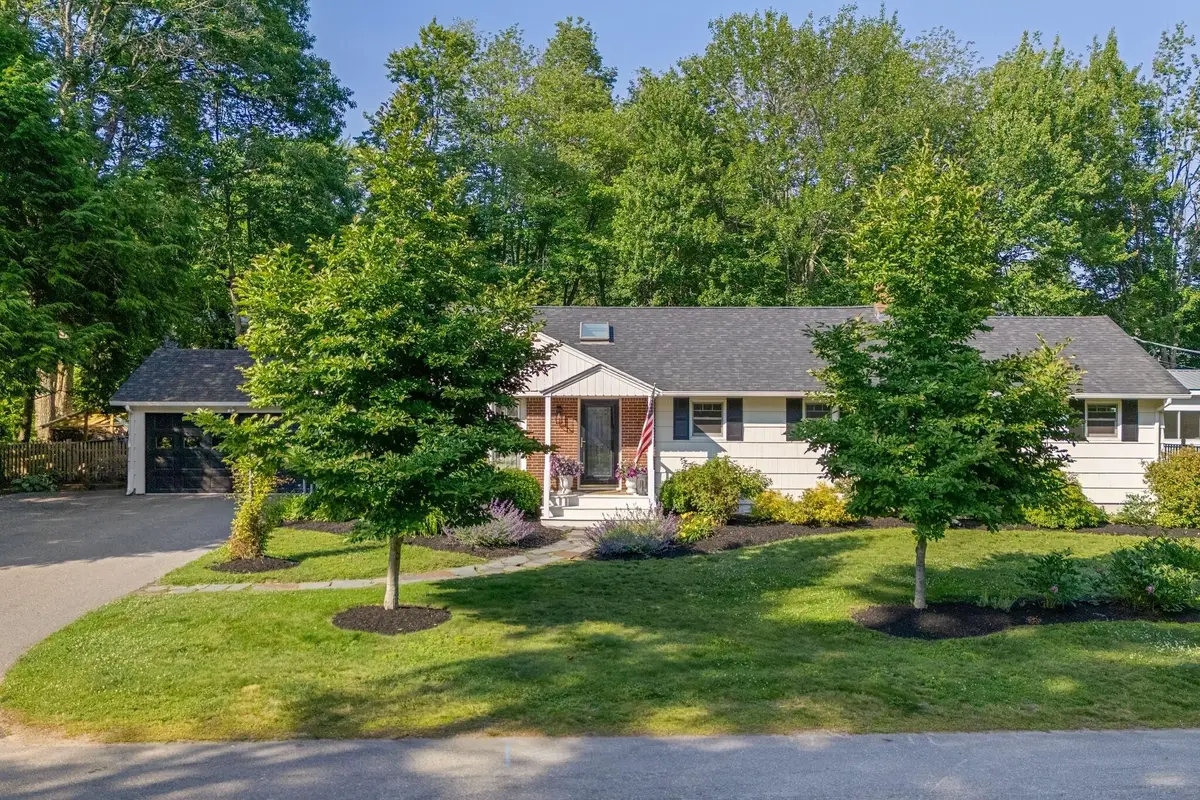 7 Knight Street, Falmouth, ME 04105 - #1