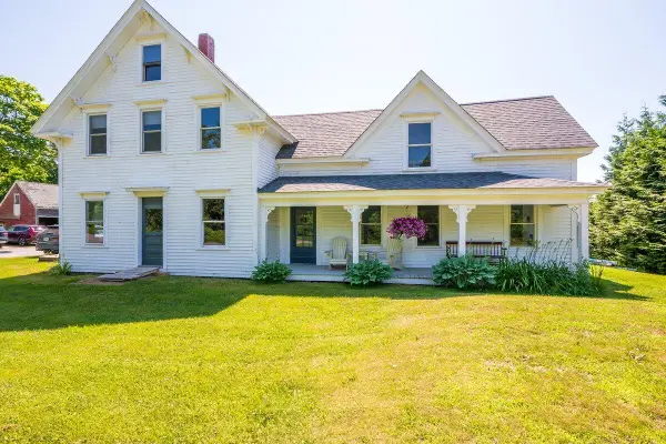 3 Salt Pond Road, Friendship, ME 04547