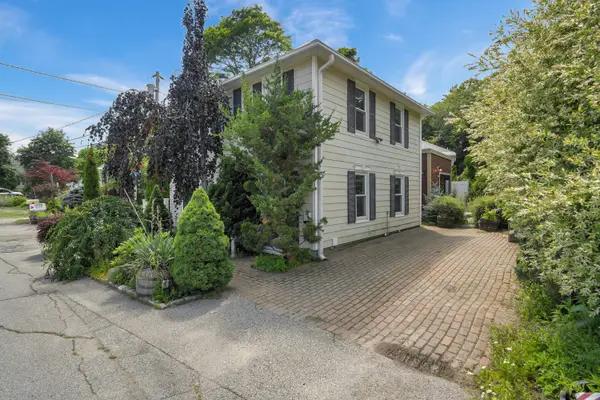 35 Kings Lane, Ogunquit, ME 03907