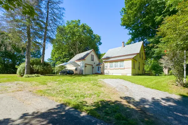 77 Main Street, Warren, ME 04864