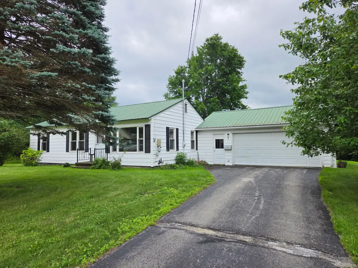 7 Turner Lane, South Paris, ME 04281 - #1