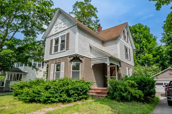 18 Prospect Street, Skowhegan, ME 04976