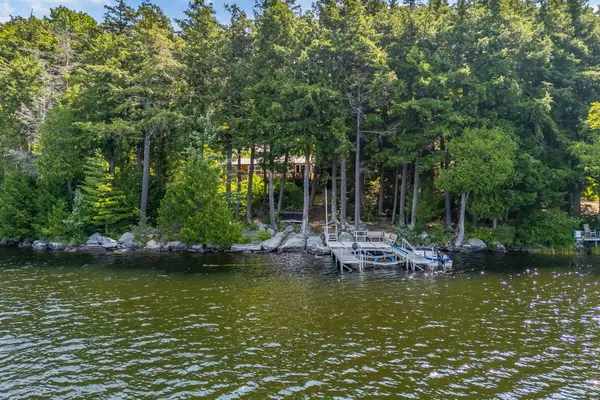 67 S Sandy Cove Road, Belgrade, ME 04917