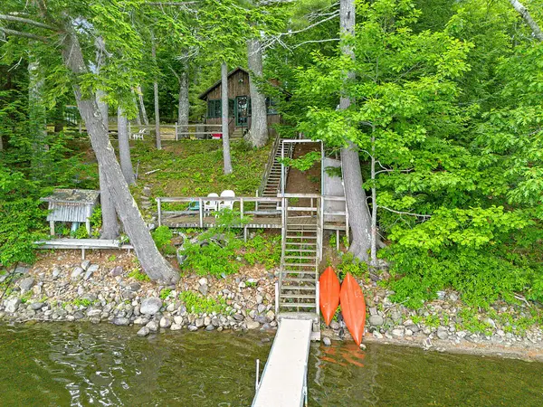 80 Park Lane, Vassalboro, ME 04989