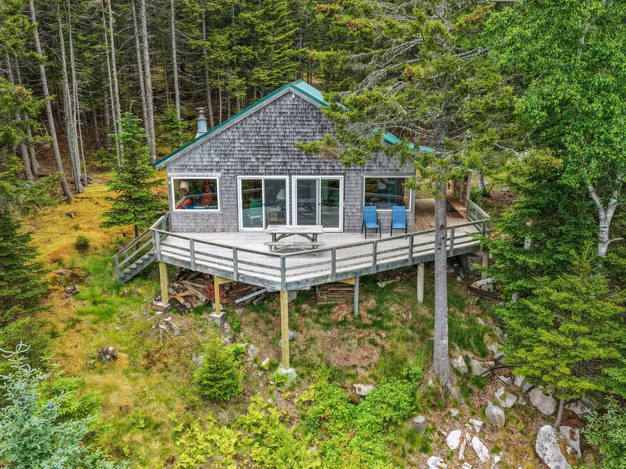 313 Harbor Road, Swans Island, ME 04685 - #2