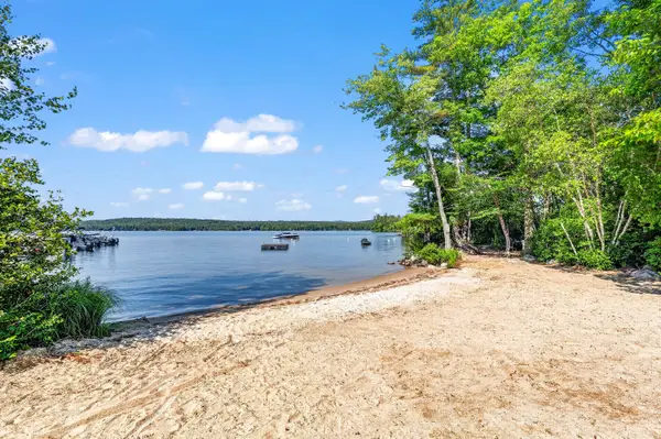 18 Lisa Lane, Naples, ME 04055