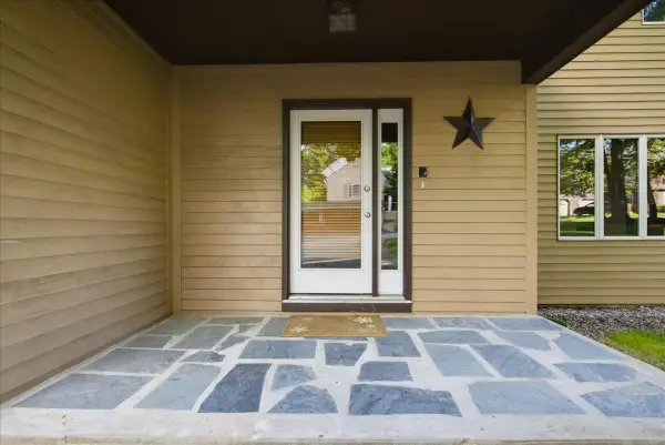 66 Dawes Avenue, Auburn, ME 04210