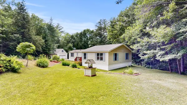 205 College Road, Greene, ME 04236