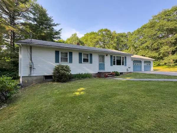 19 Scotts Lane, Bucksport, ME 04416