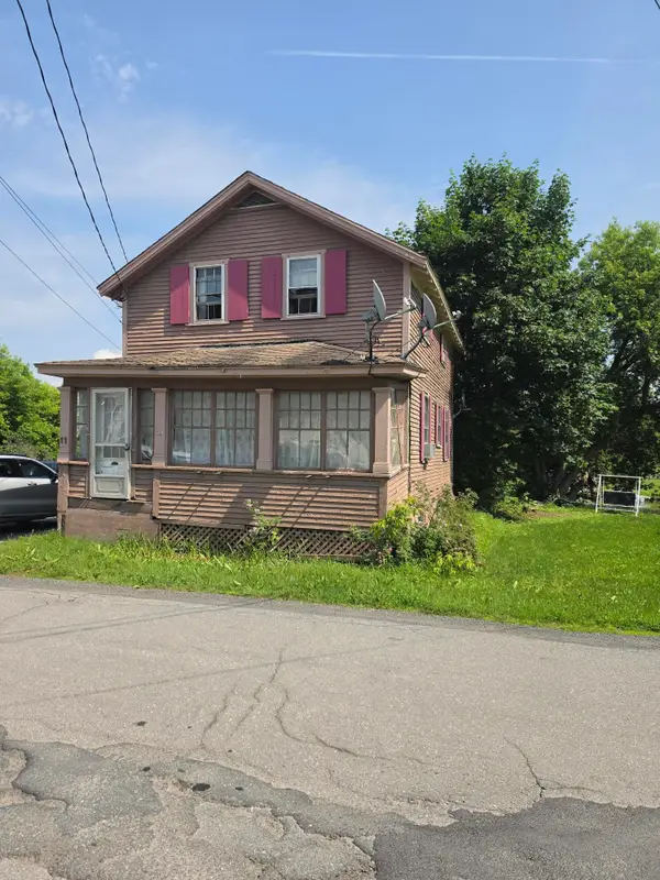 11 Exchange Street, Presque Isle, ME 04769