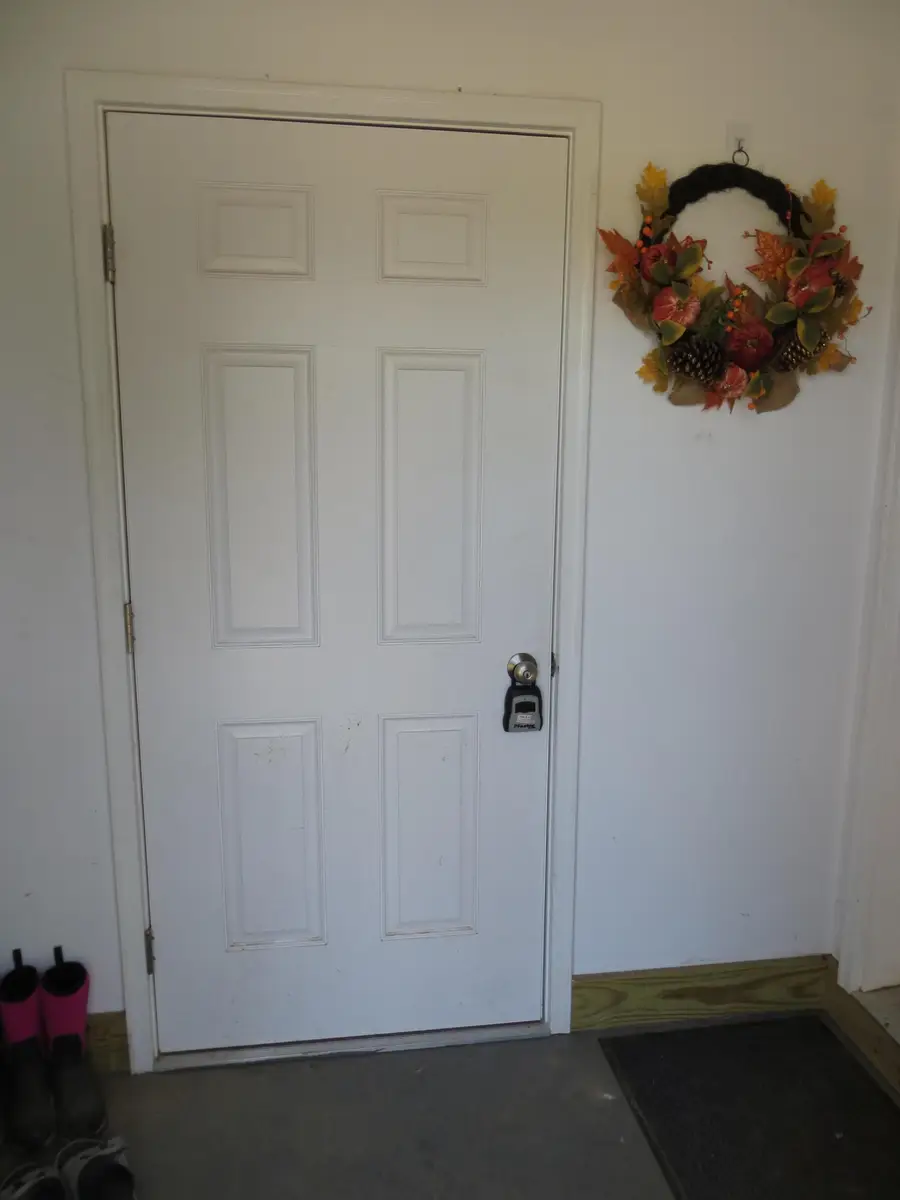 11 Moline Lane, Levant, ME 04456 - #3