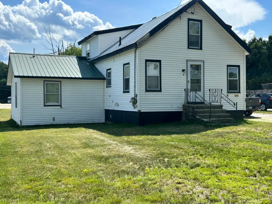 8 Coburn Avenue, Dixfield, ME 04224 - #2