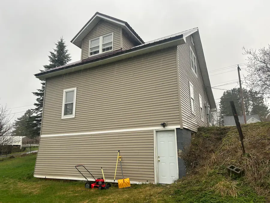43 Spring Street, Caribou, ME 04736 - #3