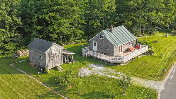 370 Carroll Road, Union, ME 04862