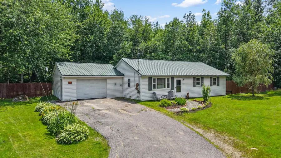 24 Birch Street, Newport, ME 04953 - #2