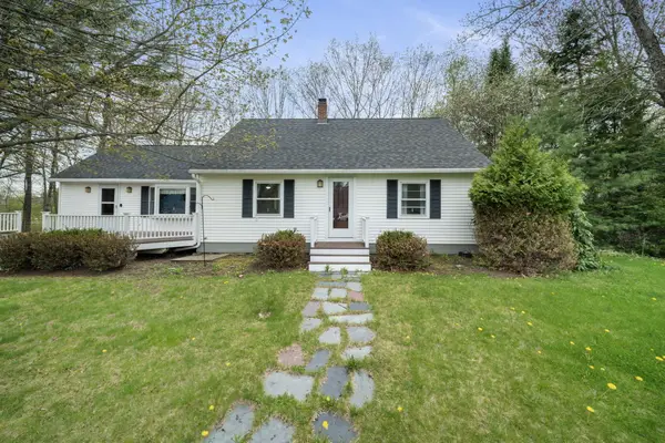 7 Ruth Avenue, Hampden, ME 04444