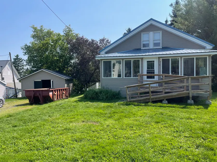 1 Elm Street, Caribou, ME 04736 - #2