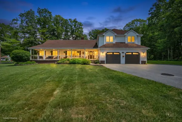 1002 Buck Hill Drive, Veazie, ME 04401