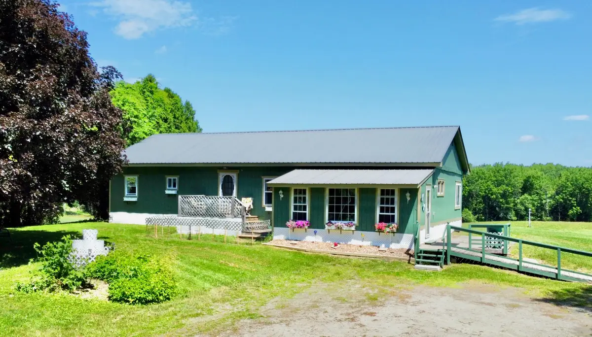 4 Brook Hill Drive, Leeds, ME 04263 - #1