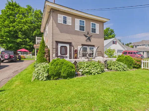 28 Silver Street, Mars Hill, ME 04758