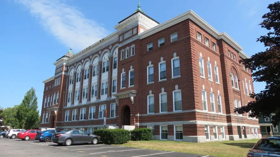 19 Wood Street, Lewiston, ME 04240 - #2