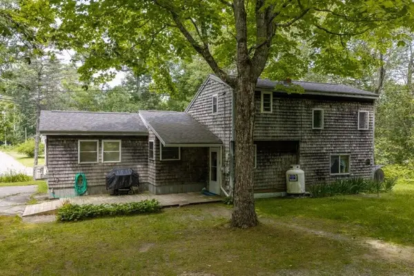 332 West Street, Rockport, ME 04856