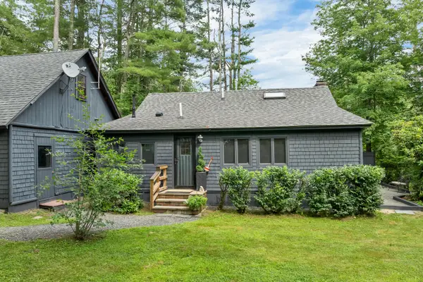 16 New Town Road, York, ME 03909