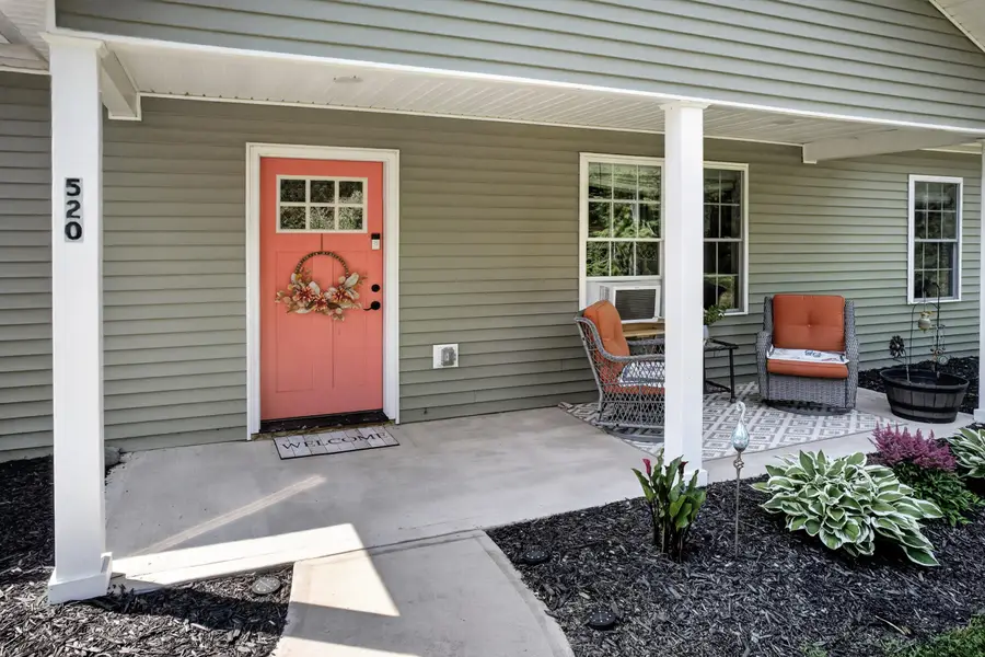 520 Bog Road, Hermon, ME 04401 - #2