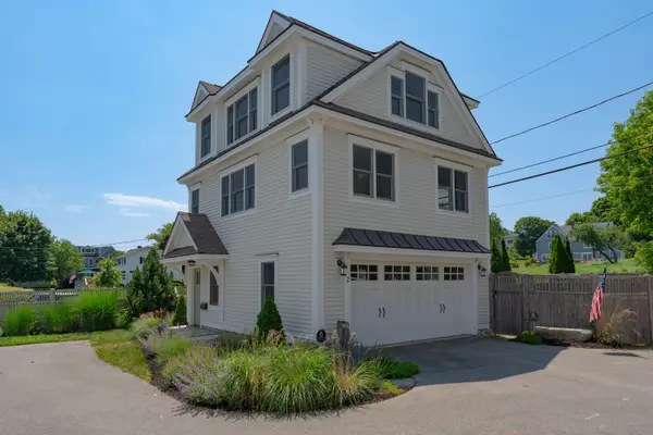 2 Myrtle Avenue, South Portland, ME 04106