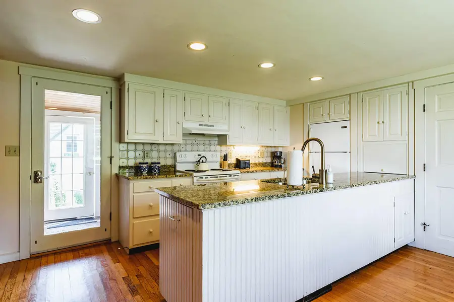 48 Mechanic Street, Camden, ME 04843 - #3