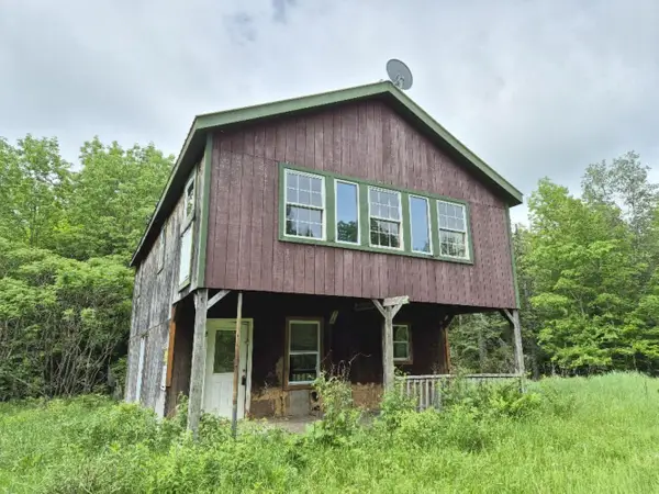 137 Butterfield Road, New Sharon, ME 04955