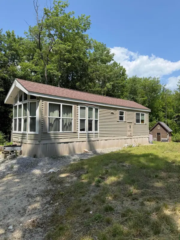 188 Norway Road, Waterford, ME 04088
