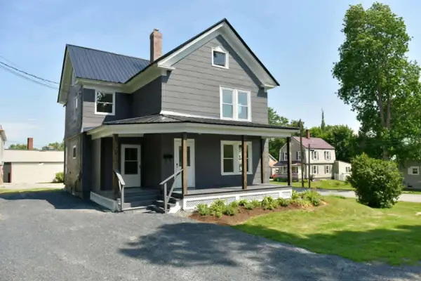 76 Court Street, Dover-Foxcroft, ME 04426