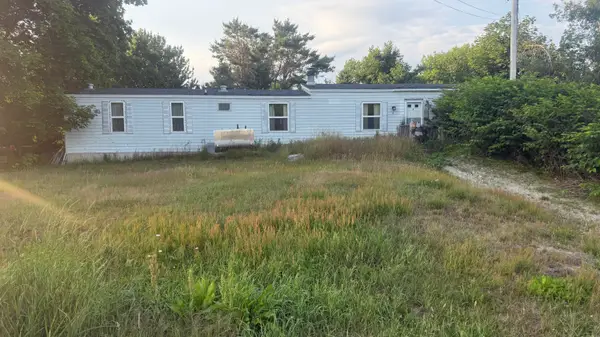 5 Sunset Avenue, Stonington, ME 04681