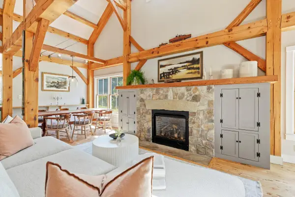 61 Crane Farm Way, Yarmouth, ME 04096