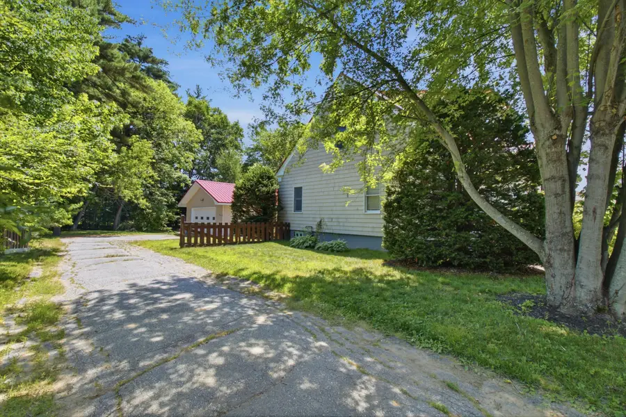 25 Roger Street, Lewiston, ME 04240 - #3