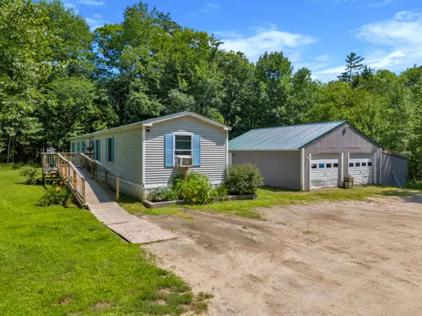 4 Butterfly Drive, Litchfield, ME 04350