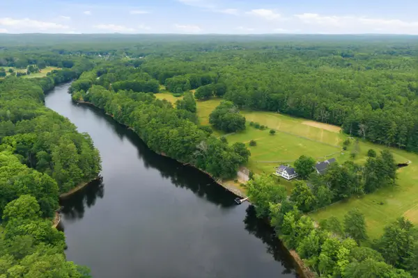 216 Salmon Falls Road, Buxton, ME 04093