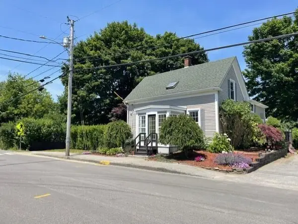 57 Pleasant Street, Rockland, ME 04841