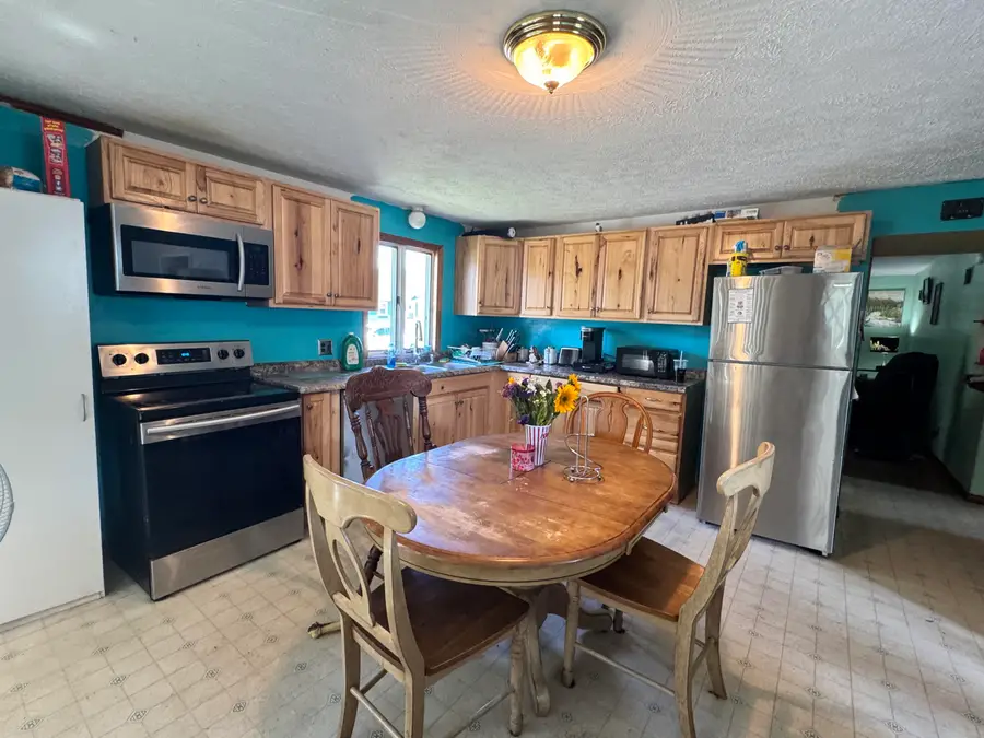 6 Holy Family Street, Lewiston, ME 04240 - #3