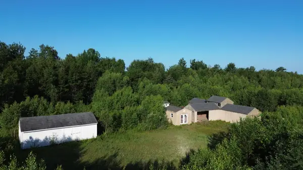 200 Knox Ridge North Road N, Knox, ME 04986