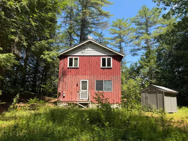 34 Spruce Lane, Hollis, ME 04042