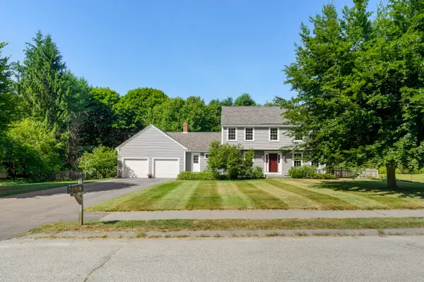 35 Fieldstone Drive, Yarmouth, ME 04096