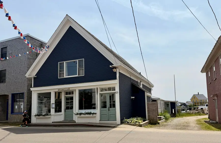 49 Main, Vinalhaven, ME 04863 - #2