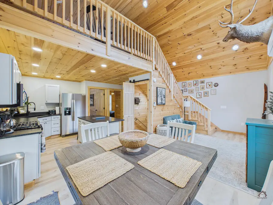 5 Forest Lane, Rangeley, ME 04970 - #3