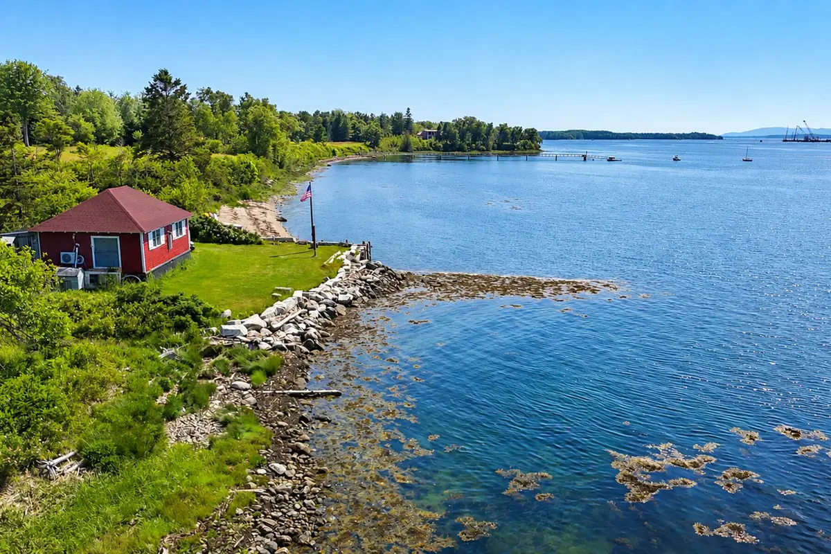 193 S Wharf Road, Brooksville, ME 04617 - #1