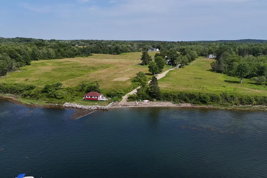 193 S Wharf Road, Brooksville, ME 04617 - #3