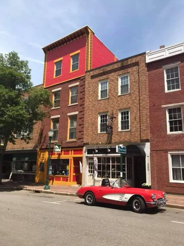 263 Water Street, Gardiner, ME 04345