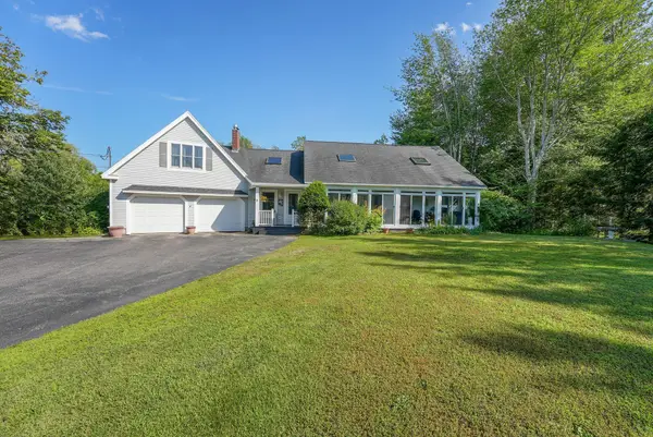 6 Mckenney Lane, Kennebunk, ME 04043